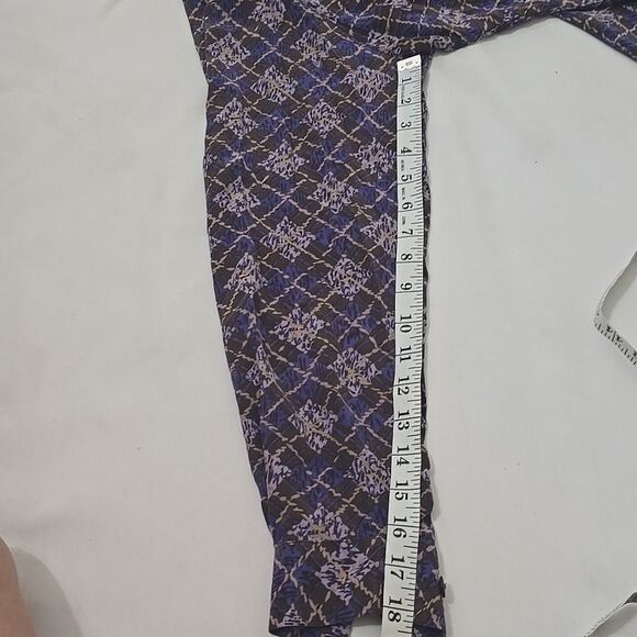 Silk LORE by Beth silk Blouse Size L - Picture 7 of 8